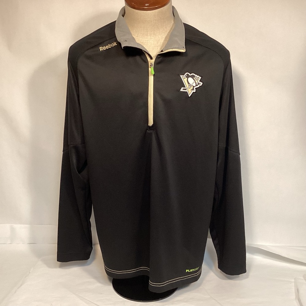 Reebok NHL Pittsburgh Penguins mens quarter zip pullover Men’s size XL